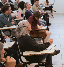 Abraji lança relatório sobre ataques a jornalistas e discute o que esperar do período eleitoral no 21° Congresso