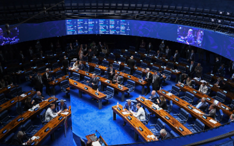 Senador Alessandro Vieira protocola projeto de lei para combater assédio judicial