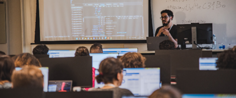 Em sua 7ª edição, Domingo de Dados reúne mais de 500 participantes