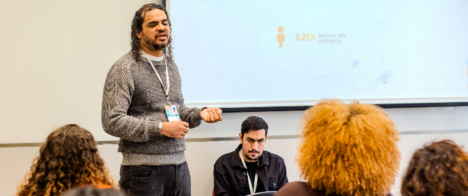 Parceria entre Abraji e Eficientes amplia a acessibilidade no 20º Congresso