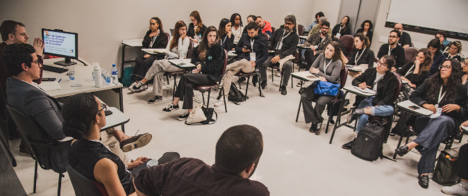 Programa de bolsas da Abraji impulsiona inclusão e amplia vozes no jornalismo durante o 20º Congresso